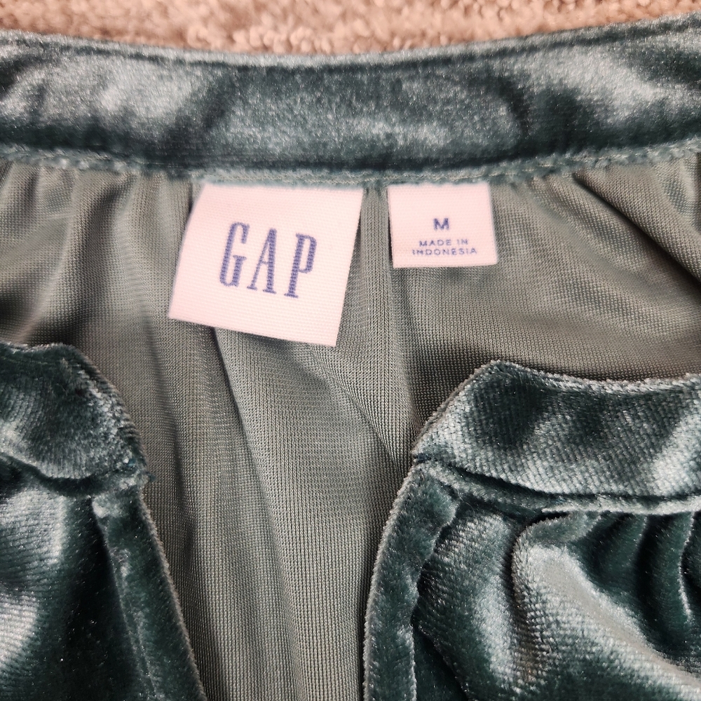 Gap Velvet Puff Sleeve Blouse Womens M Green Relaxed Fit Split Neck Top Holiday - Picture 6 of 8